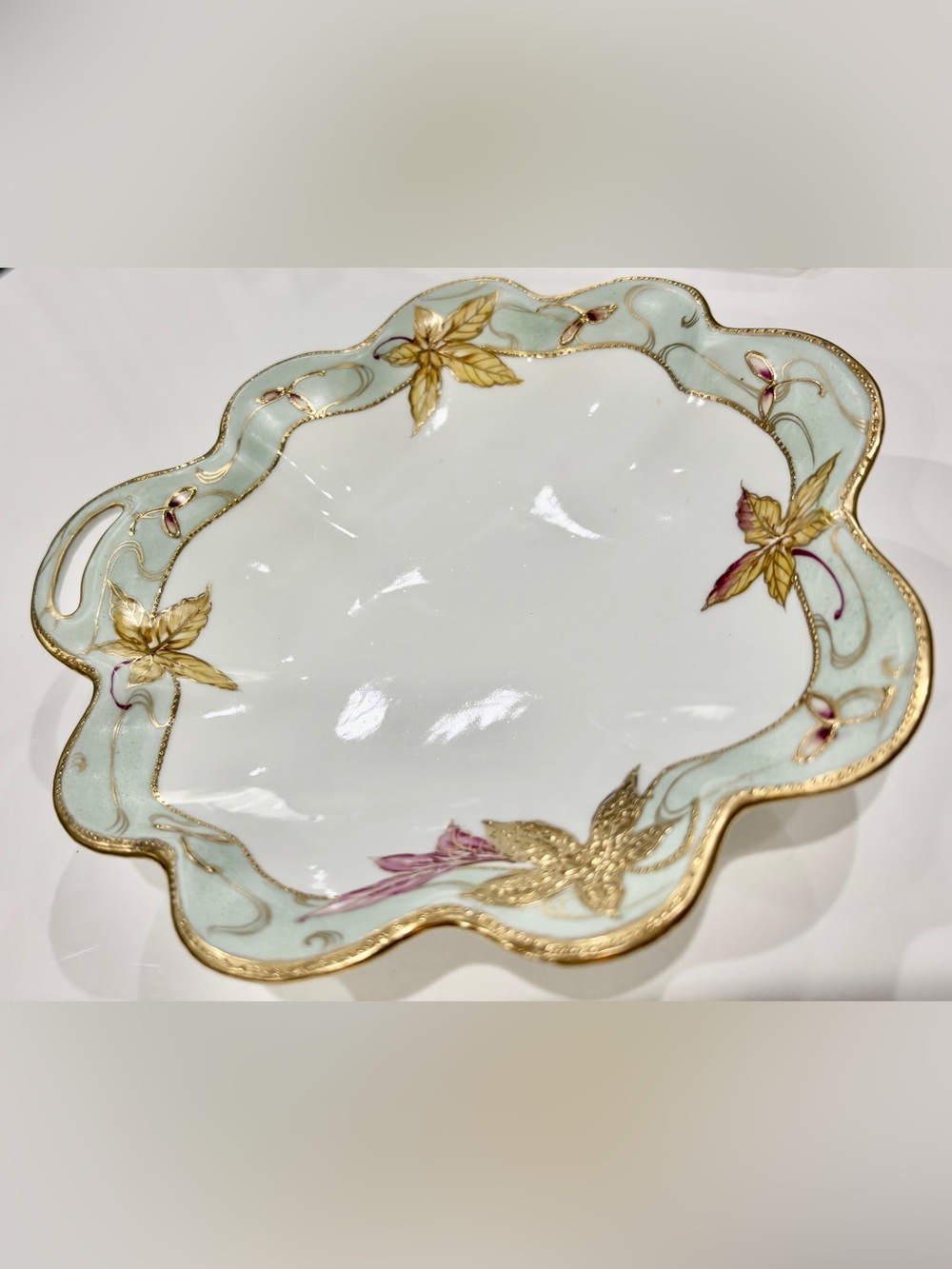 1920s Noritake Japan Hand Painted Moriage Handle Scalloped Porcelain Serveware